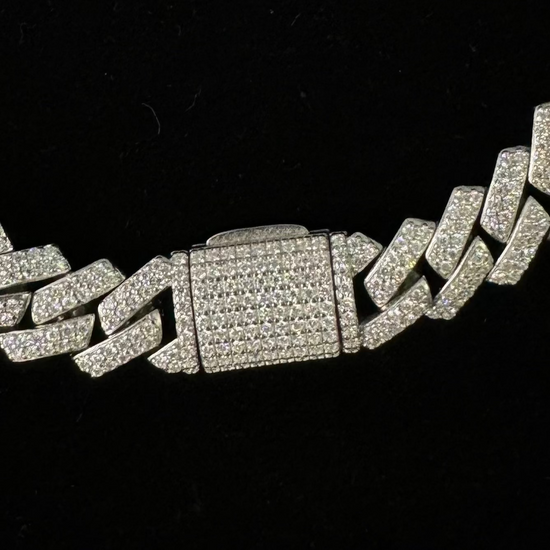 Moissanite Cuban Link Chain 14mm